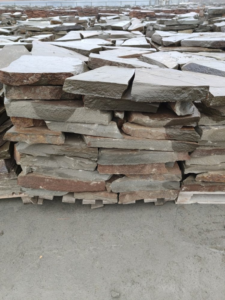 Плитняк песчаник серо-зелёный для мощения 60-65 мм купить в Кемеровской области