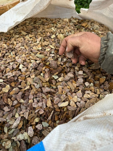 Златолит персиковый декоративная каменная крошка купить в Кемеровской области