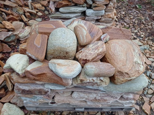 Златолит жёлтый, жёлто-зелёный глыбки и валуны для ланшафтного дизайна купить в Кемеровской области