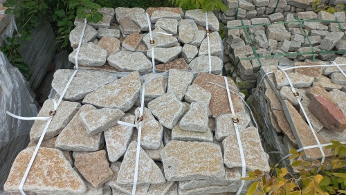 Плитняк гранитный галтованный купить в Кемеровской области