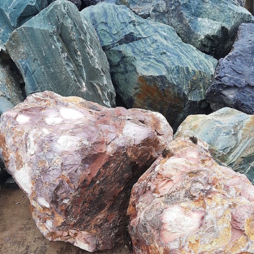 Ландшафтные глыбы красно-фиолетовые 200-1000 килограмм купить в Кемеровской области