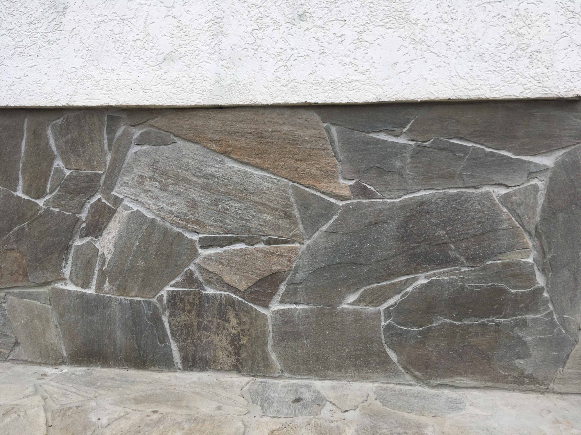 Плитняк златолит Уральский  для фасада купить в Кемеровской области