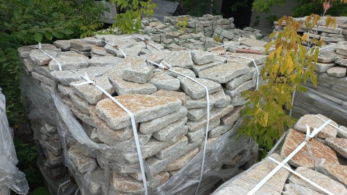 Гранитный плитняк галтованный для парковки купить в Кемеровской области