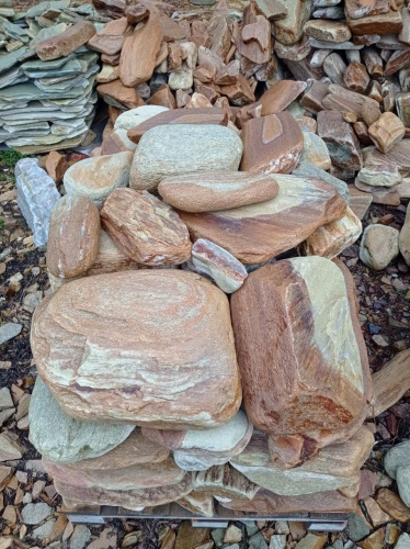 Златолит жёлтый, жёлто-зелёный глыбки и валуны для ланшафтного дизайна купить в Кемеровской области